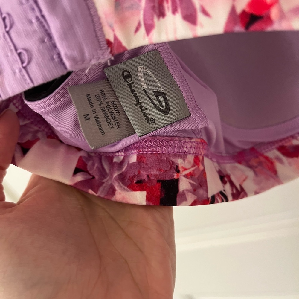 Matching workout set - Picture 3 of 6